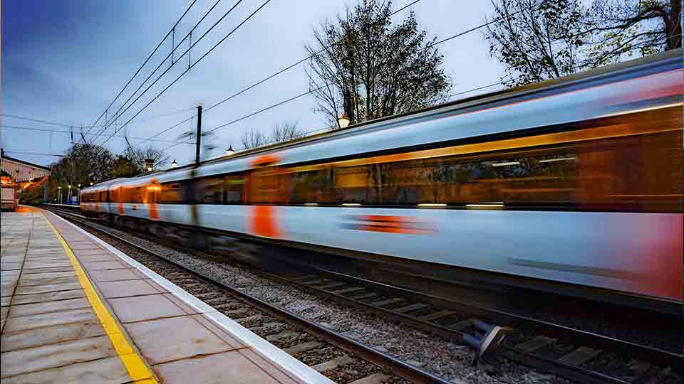 _960x540-Trains-2